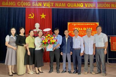 Xã Bình Trung tổ chức toạ đàm kỷ niệm 70 năm ngày Thầy thuốc Việt Nam